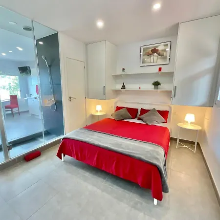 Redvelvet Apartament *